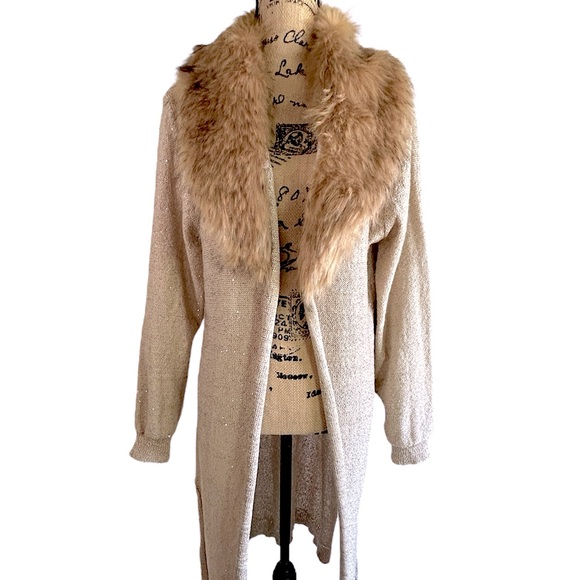 Sioni Faux Fur Collar Long Open Cardigan - Picture 1 of 14